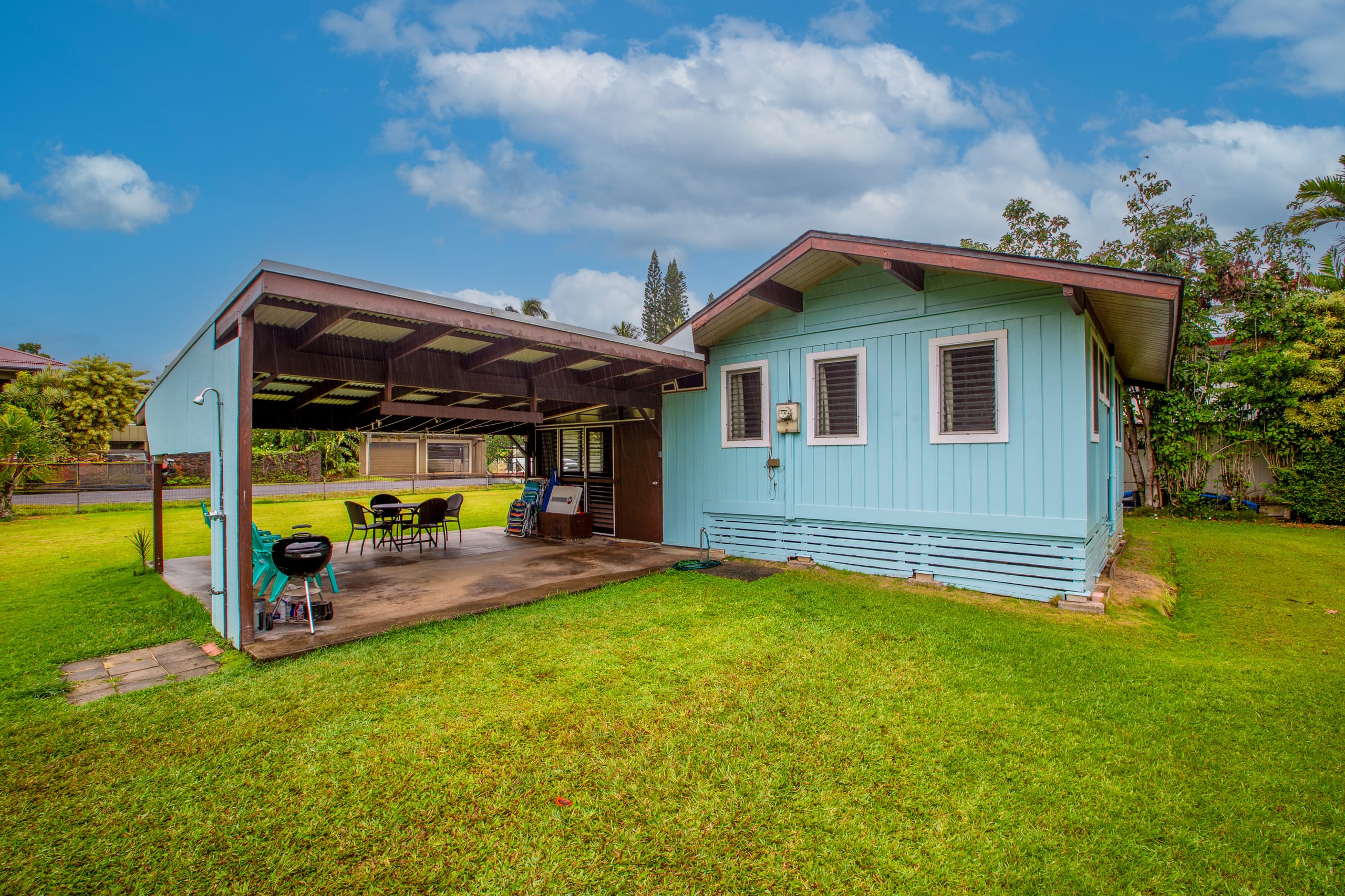 Home in Hanalei · ★4.89 · 1 bedroom · 4 beds · 1.5 baths - Image 2