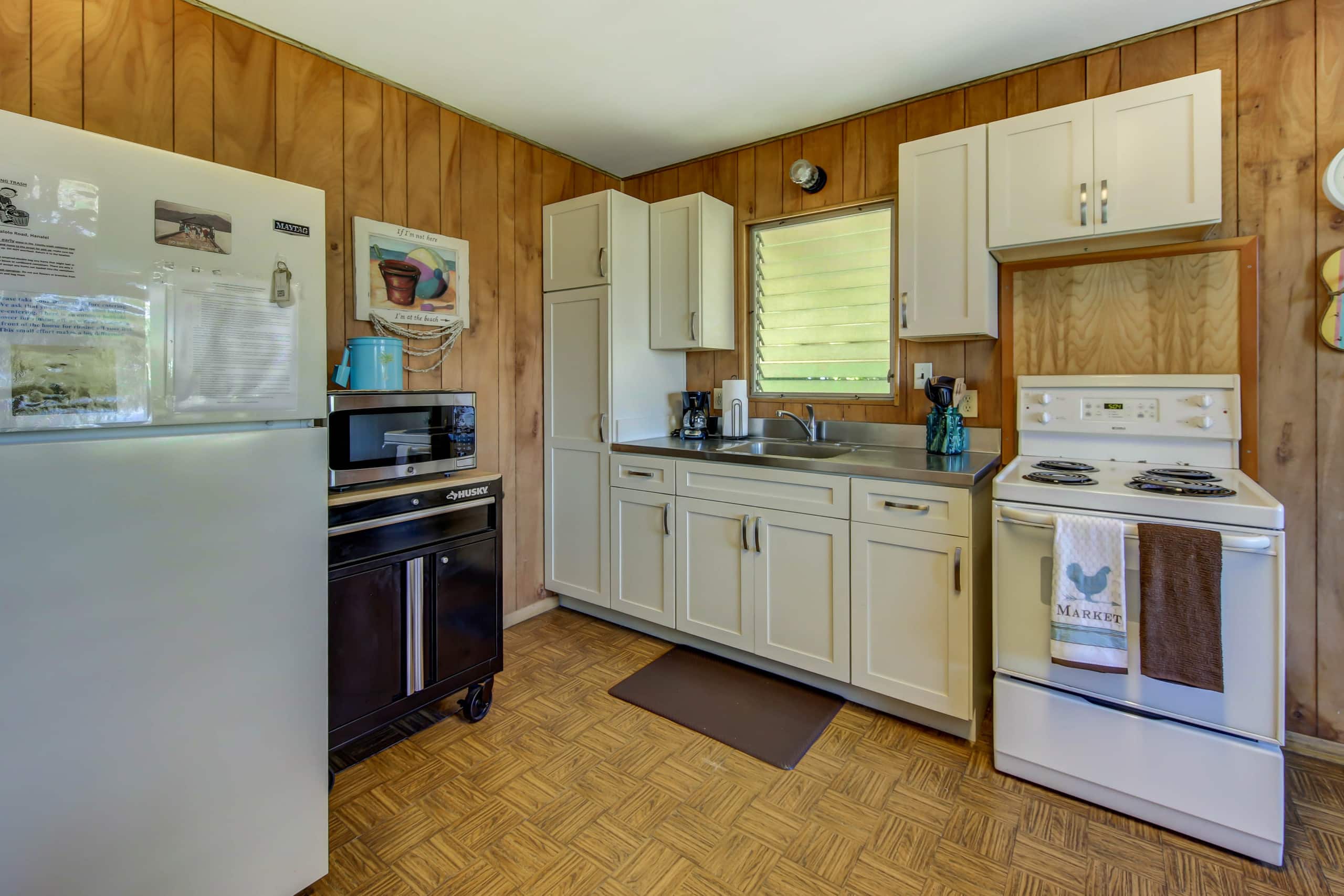 Home in Hanalei · ★4.95 · 1 bedroom · 2 beds · 1 bath - Image 9
