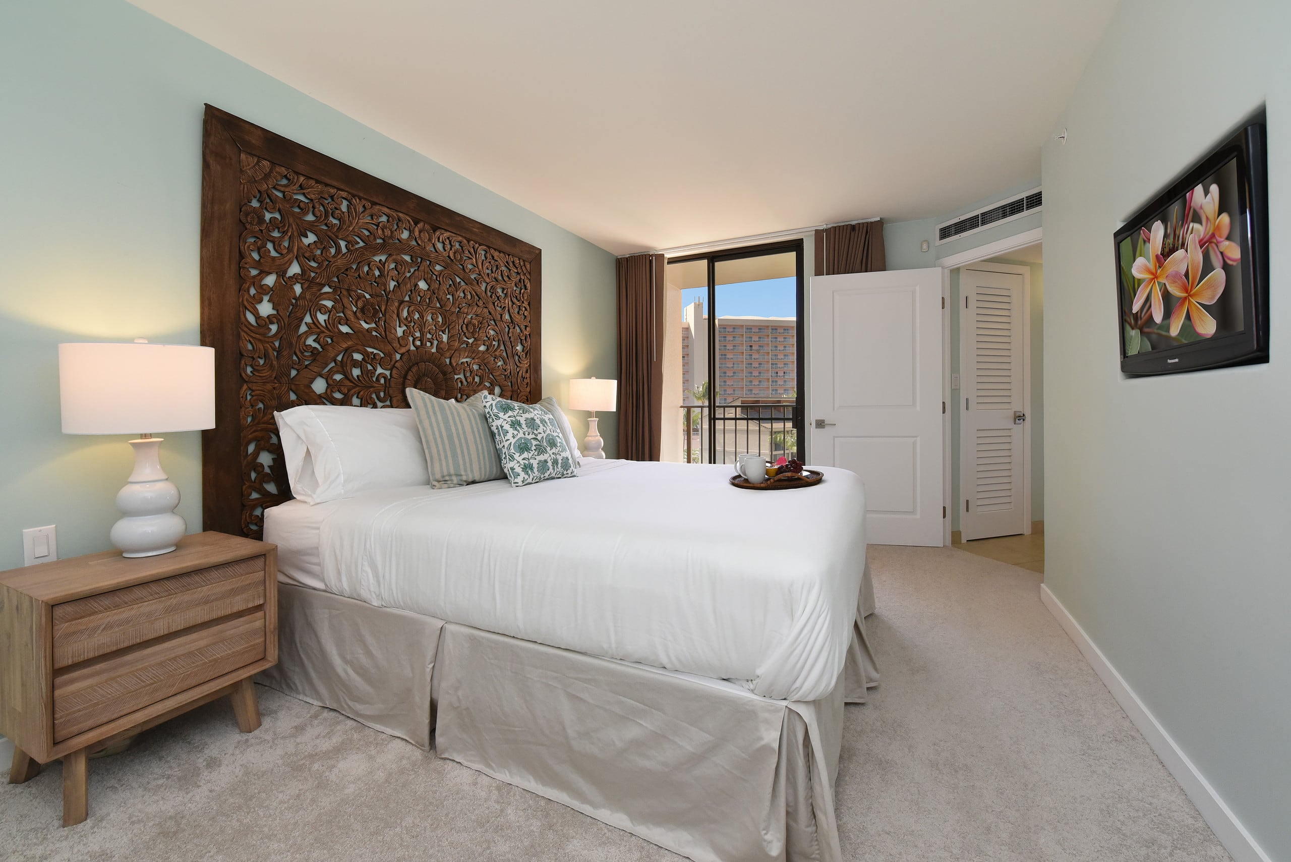 Condo in Lahaina · ★4.58 · 2 bedrooms · 4 beds · 2 baths - Image 12