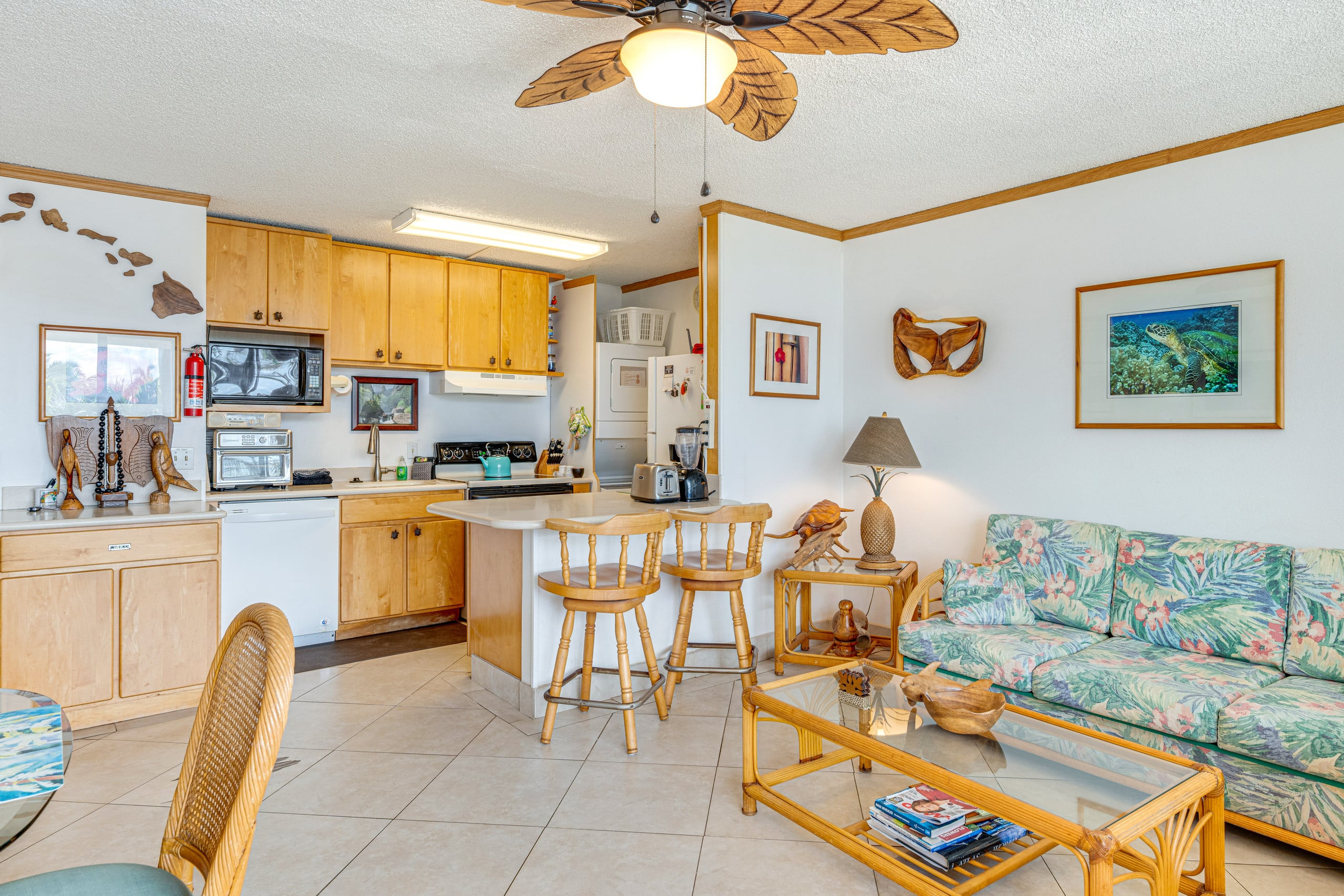 Condo in Kihei · ★4.81 · 1 bedroom · 2 beds · 1 shared bath - Image 7