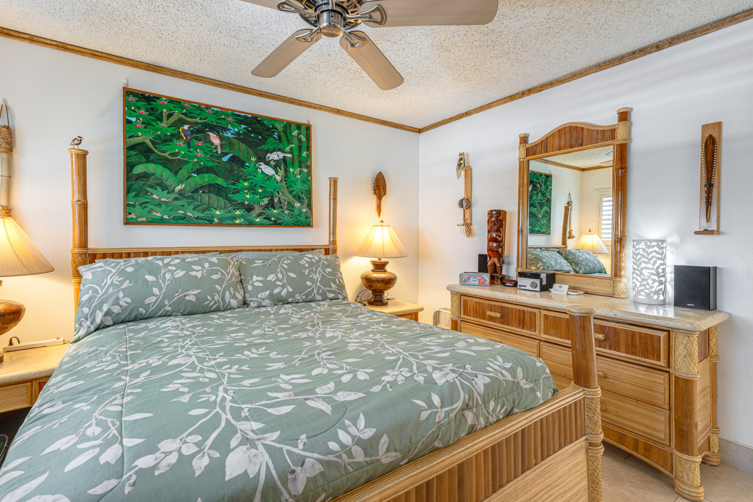 Condo in Kihei · ★4.81 · 1 bedroom · 2 beds · 1 shared bath - Image 16