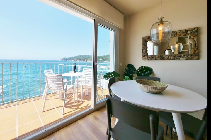 REMS_Apartment with terrace and access to beach