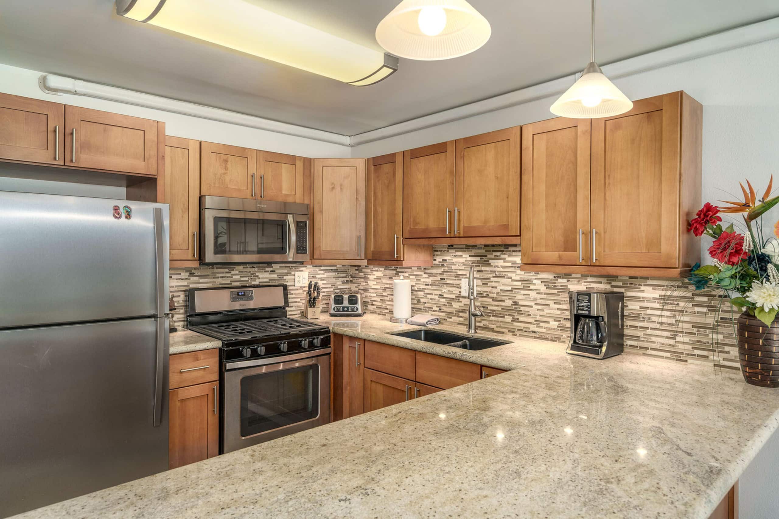 Condo in Kihei · ★4.86 · 1 bedroom · 2 beds · 1 private bath - Image 12