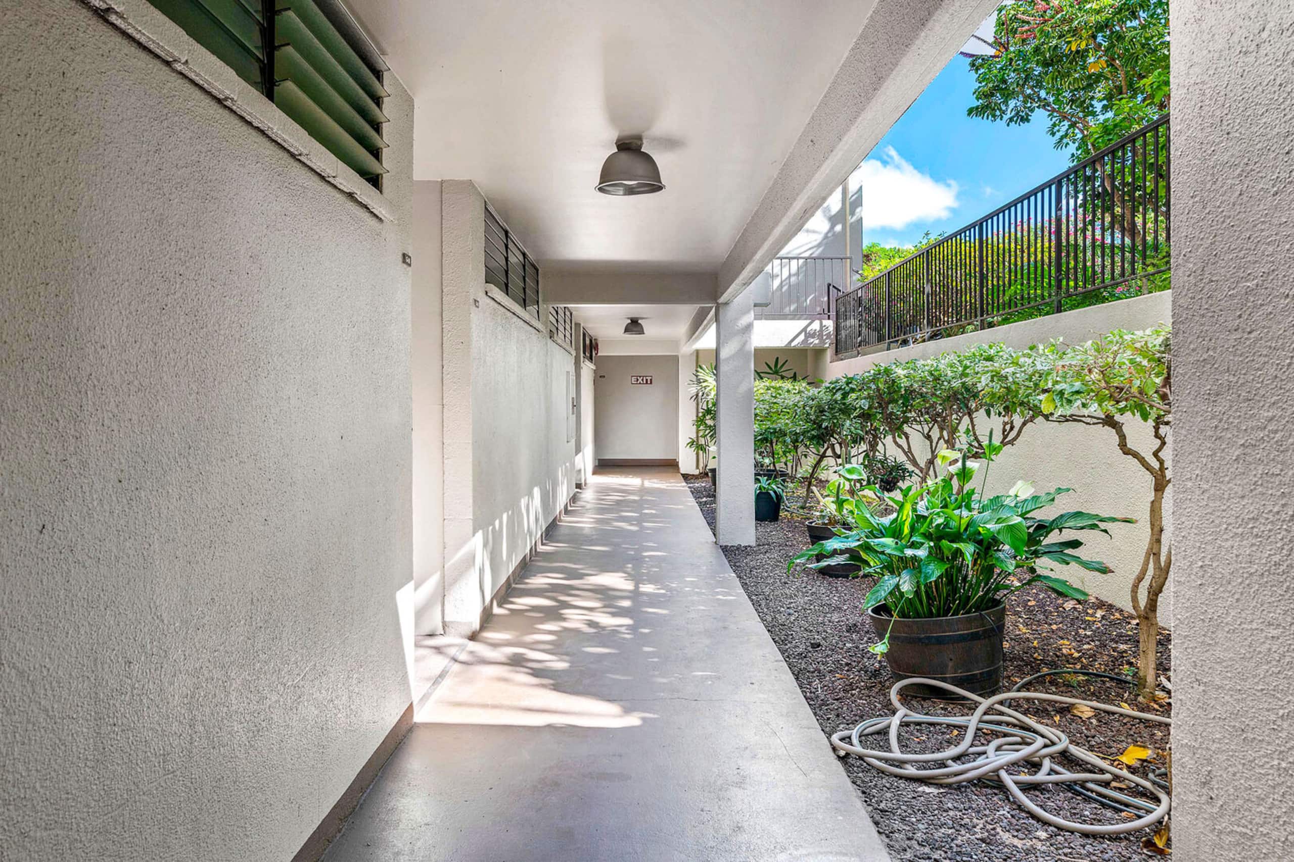Condo in Kihei · ★4.86 · 1 bedroom · 2 beds · 1 private bath - Image 23