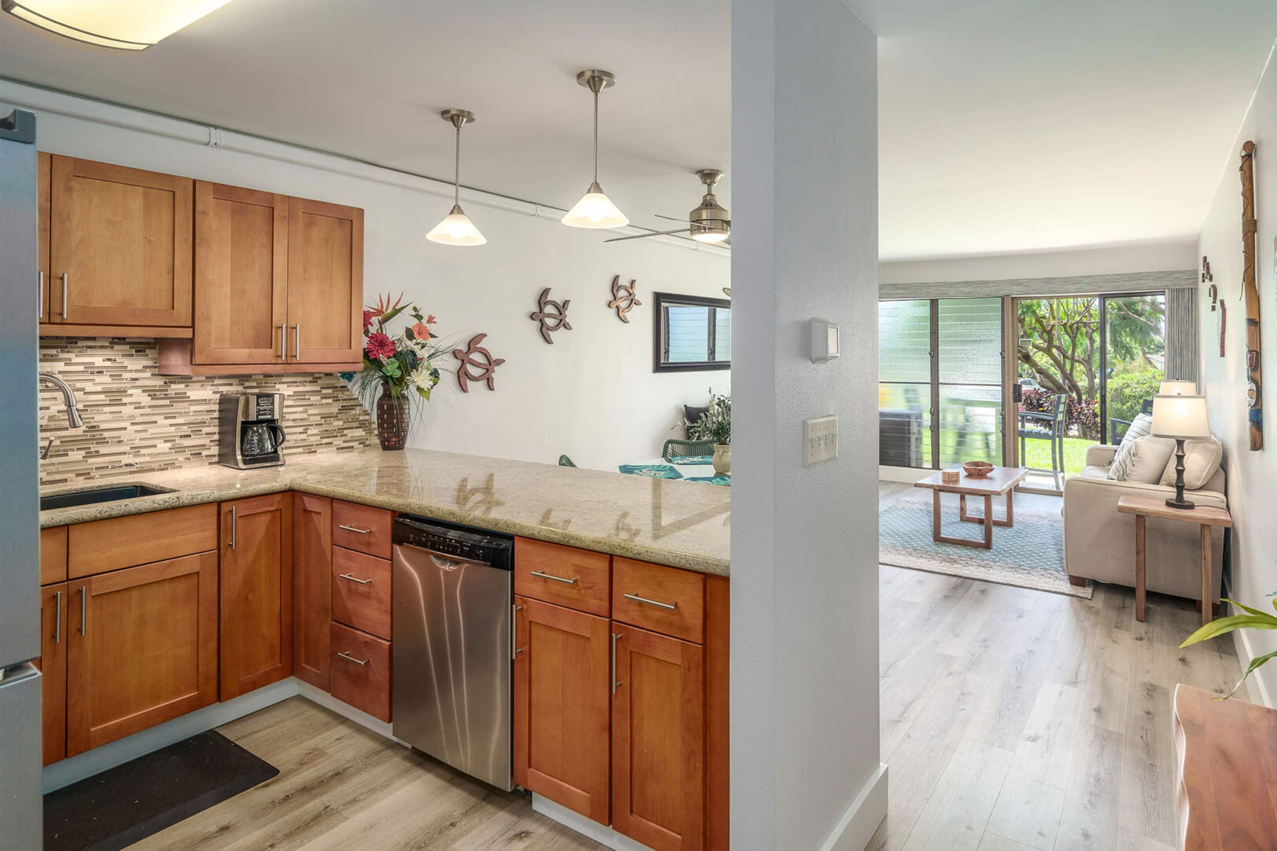 Condo in Kihei · ★4.86 · 1 bedroom · 2 beds · 1 private bath - Image 15