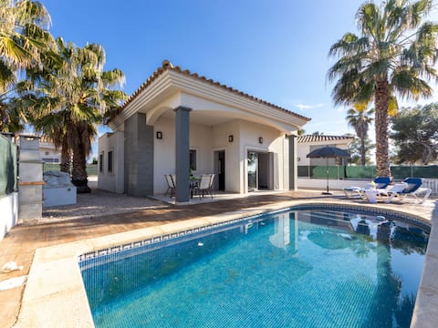 Top Airbnb: Gaviota 11 by Interhome en Deltebre