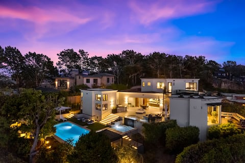 The Del Mar Hilltop Oceanview Resort Mansion
