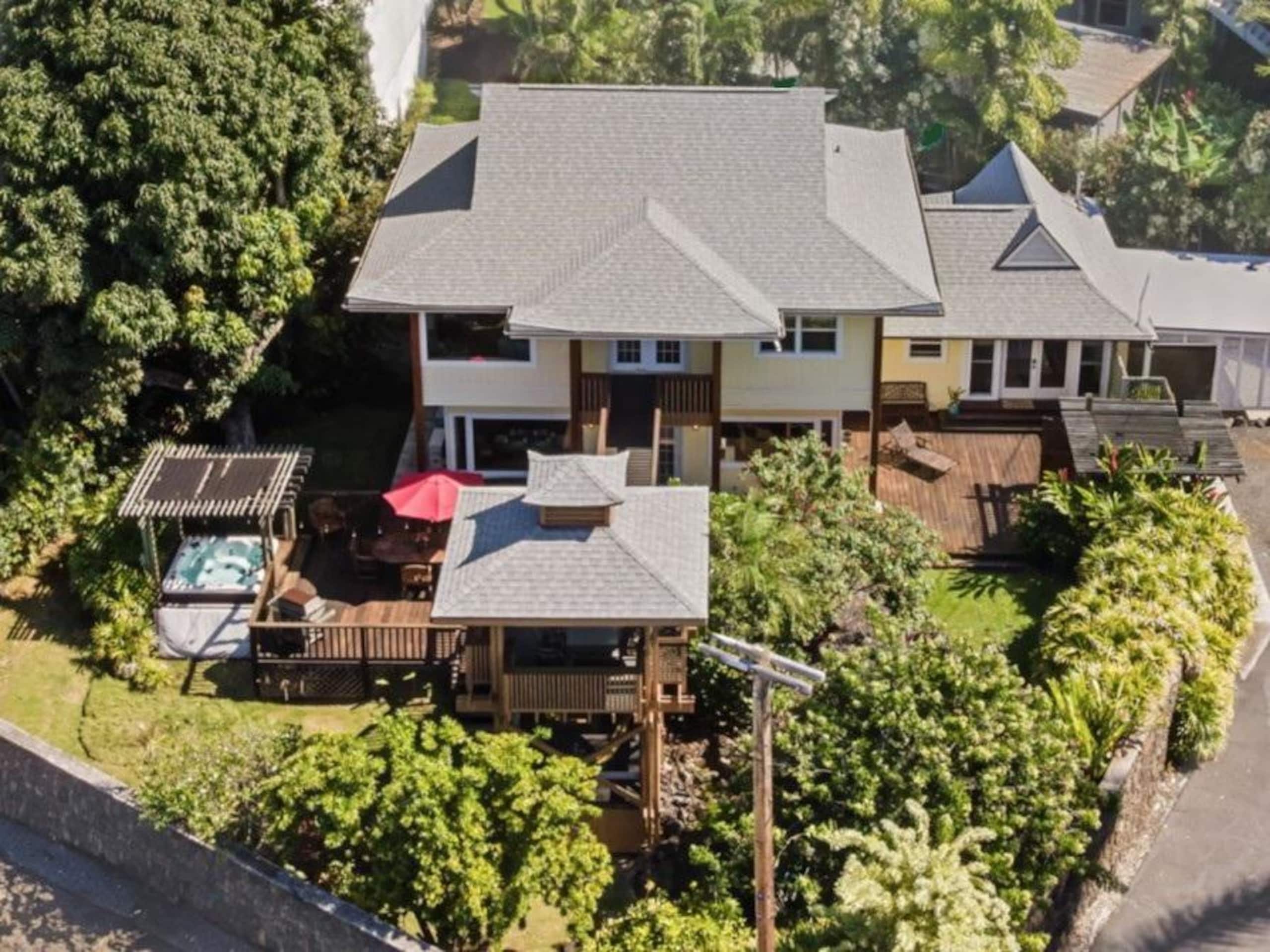 Home in Kailua-Kona · ★4.92 · 3 bedrooms · 3 beds · 3 baths - Image 29