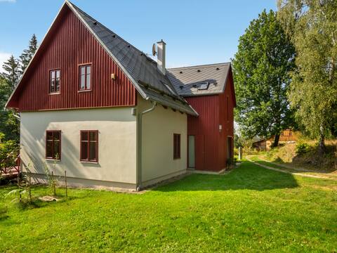 Na mchu by Interhome