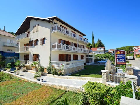 Top Airbnb: Milenko by Interhome in Zaton