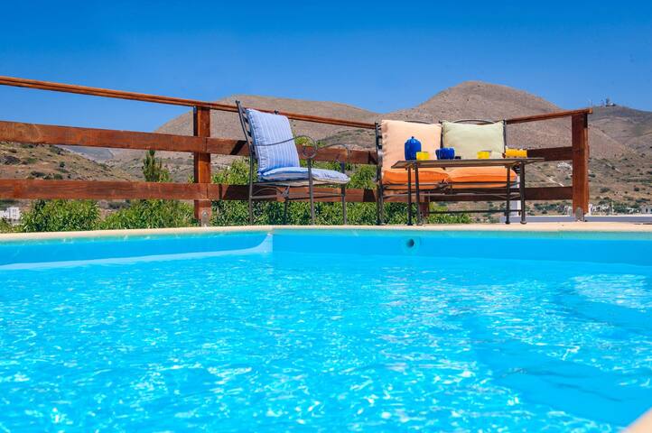 Syriani gallery image 5