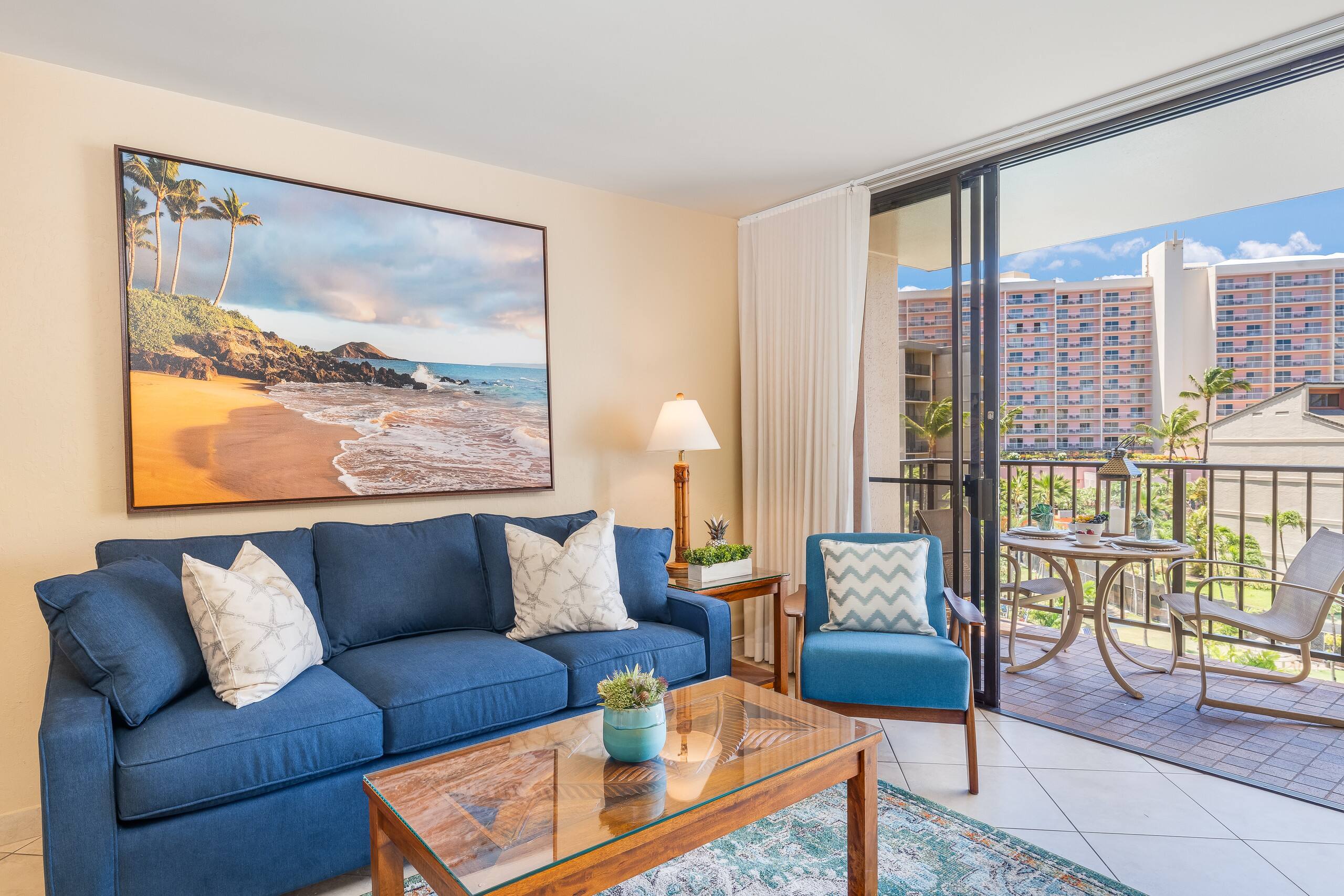 Condo in Lahaina · ★4.79 · 2 bedrooms · 4 beds · 2 baths - Image 3