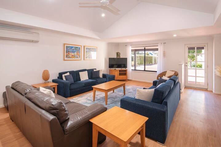 House 04 – Paradise Dunsborough gallery image 2