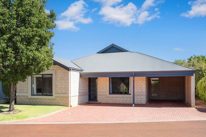 House 04 – Paradise Dunsborough