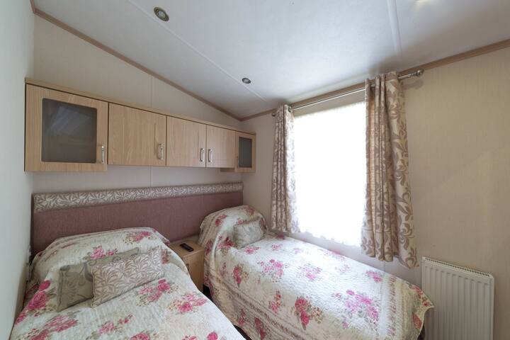 Holiday park in Swanage · ★4.81 · 1 bedroom · 2 baths