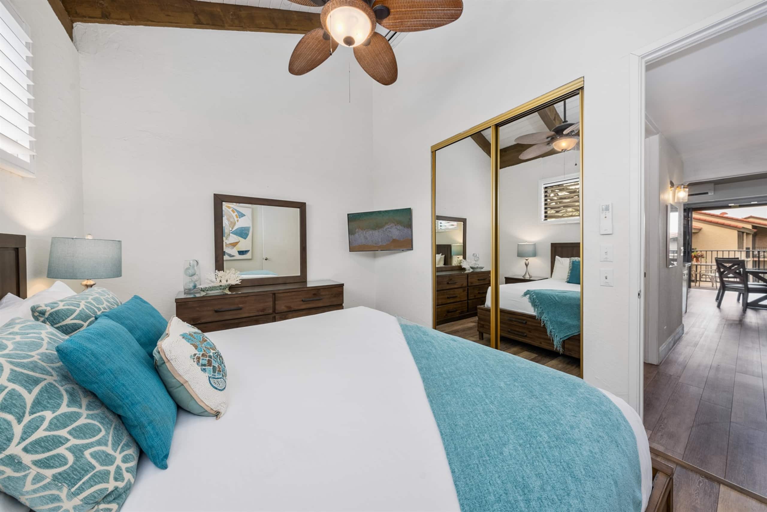 Condo in Lahaina · ★4.89 · 2 bedrooms · 4 beds · 1 private bath - Image 18