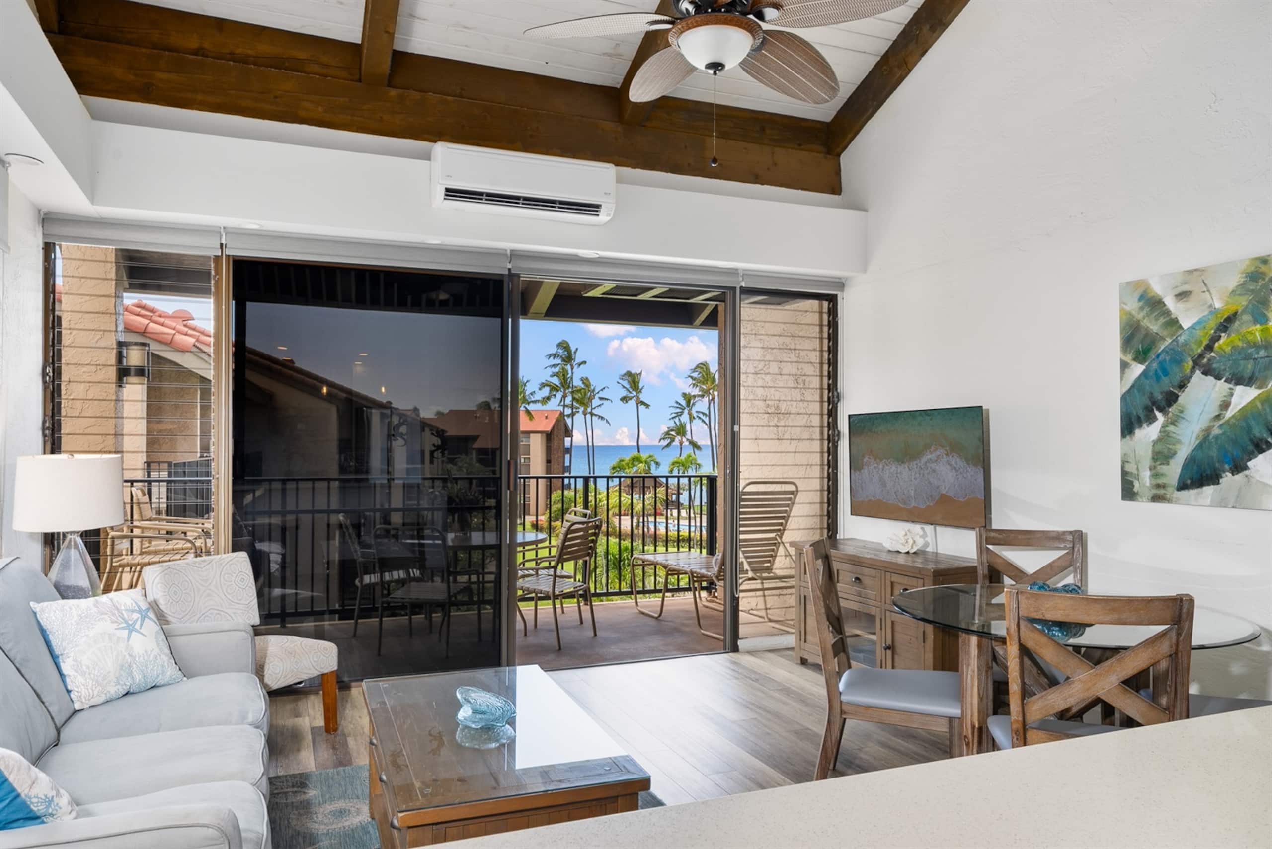 Condo in Lahaina · ★4.89 · 2 bedrooms · 4 beds · 1 private bath - Image 7