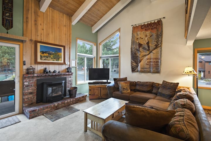 Wildflower 2: Pet Friendly, Central To Town & Shut - Mammoth Lakes, CA