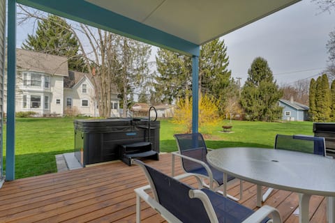 New Hot Tub! Harbor Mist in Downtown Lexington!