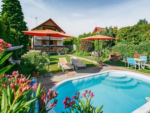 Flamingo by Interhome