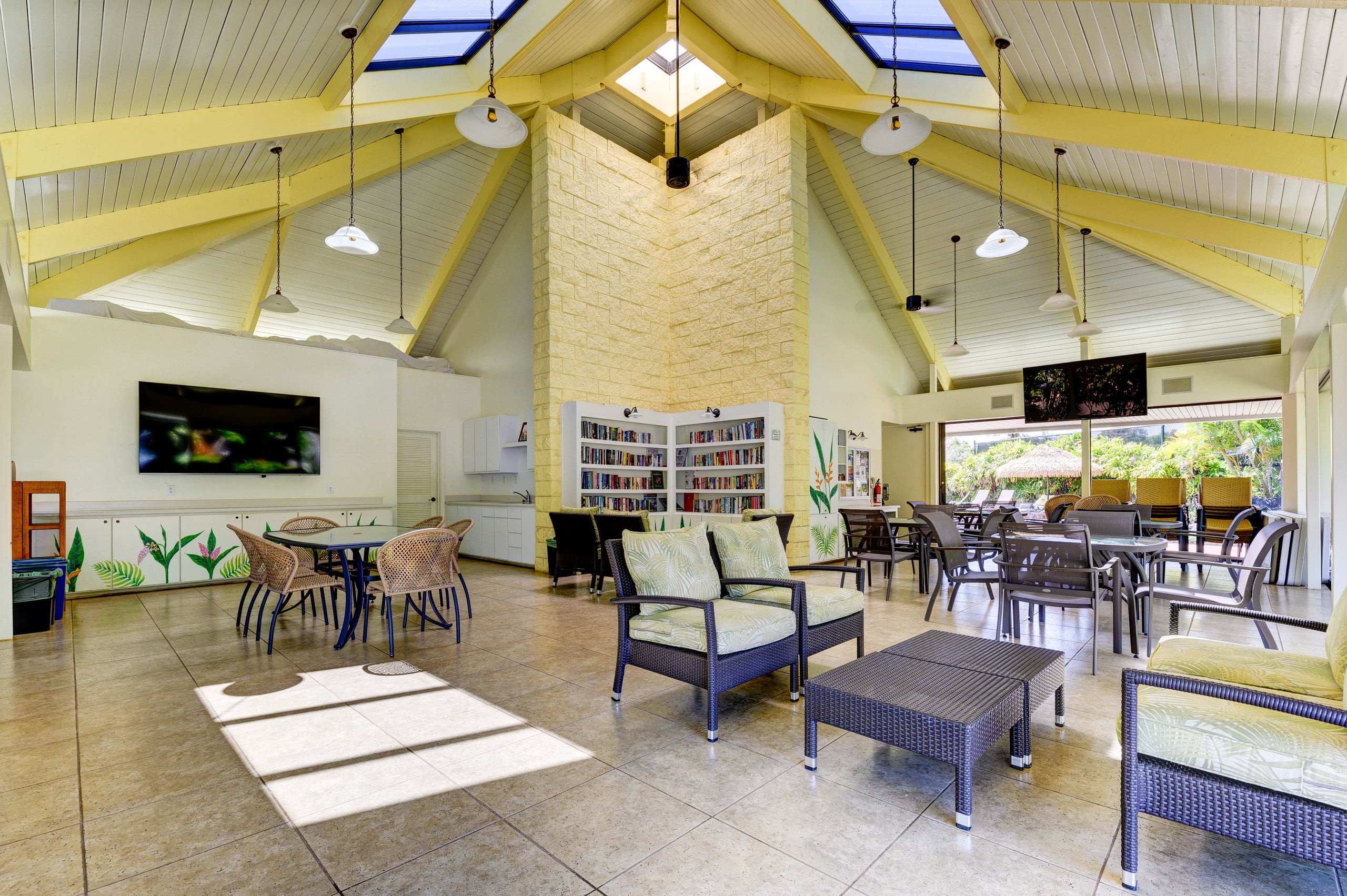 Condo in Princeville · ★4.8 · 2 bedrooms · 3 beds · 2 shared baths - Image 29