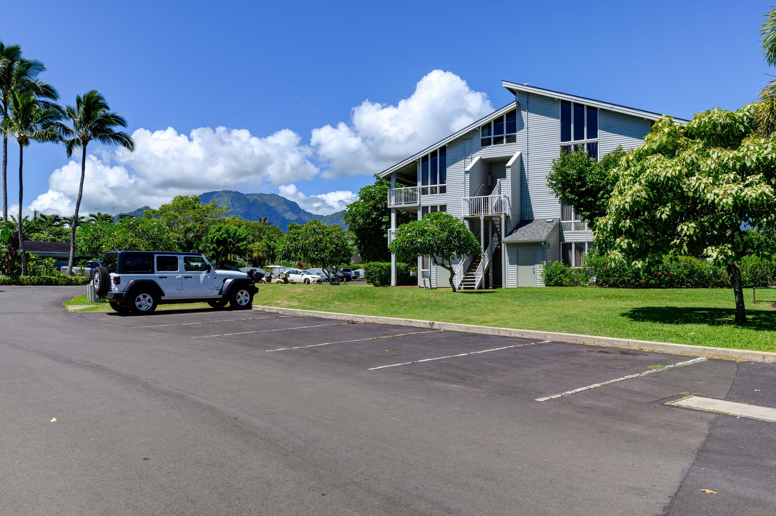 Condo in Princeville · ★4.8 · 2 bedrooms · 3 beds · 2 shared baths - Image 35