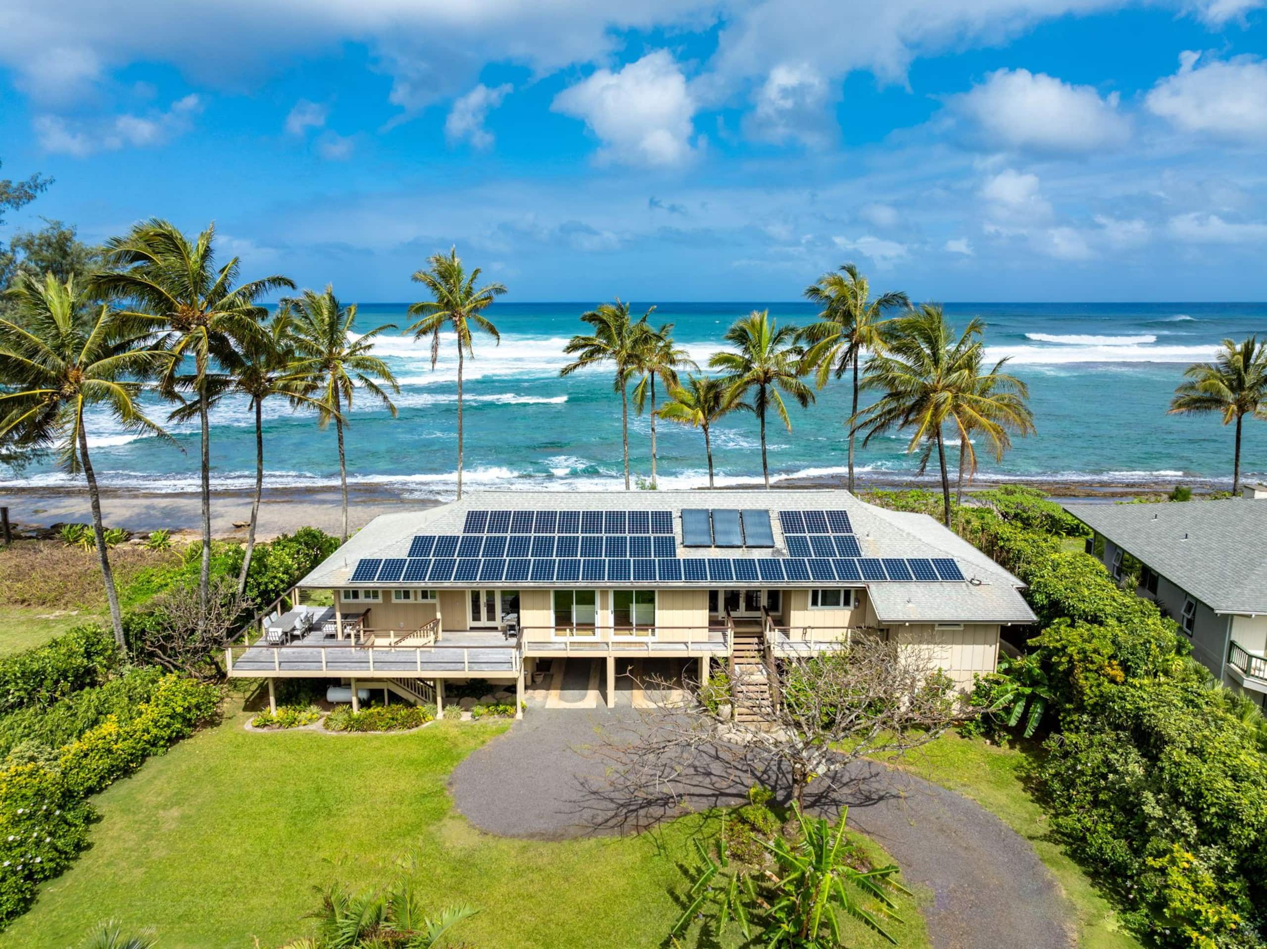Home in Wainiha · ★4.88 · 4 bedrooms · 5 beds · 4 baths - Photo 58