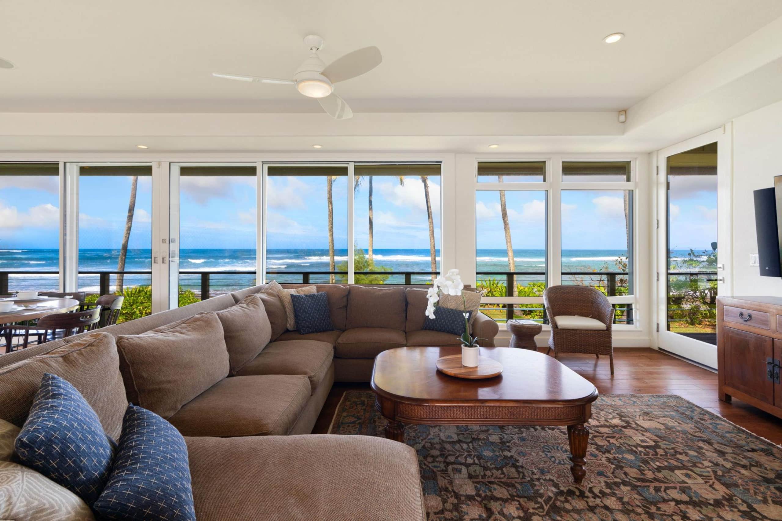 Home in Wainiha · ★4.88 · 4 bedrooms · 5 beds · 4 baths - Photo 3