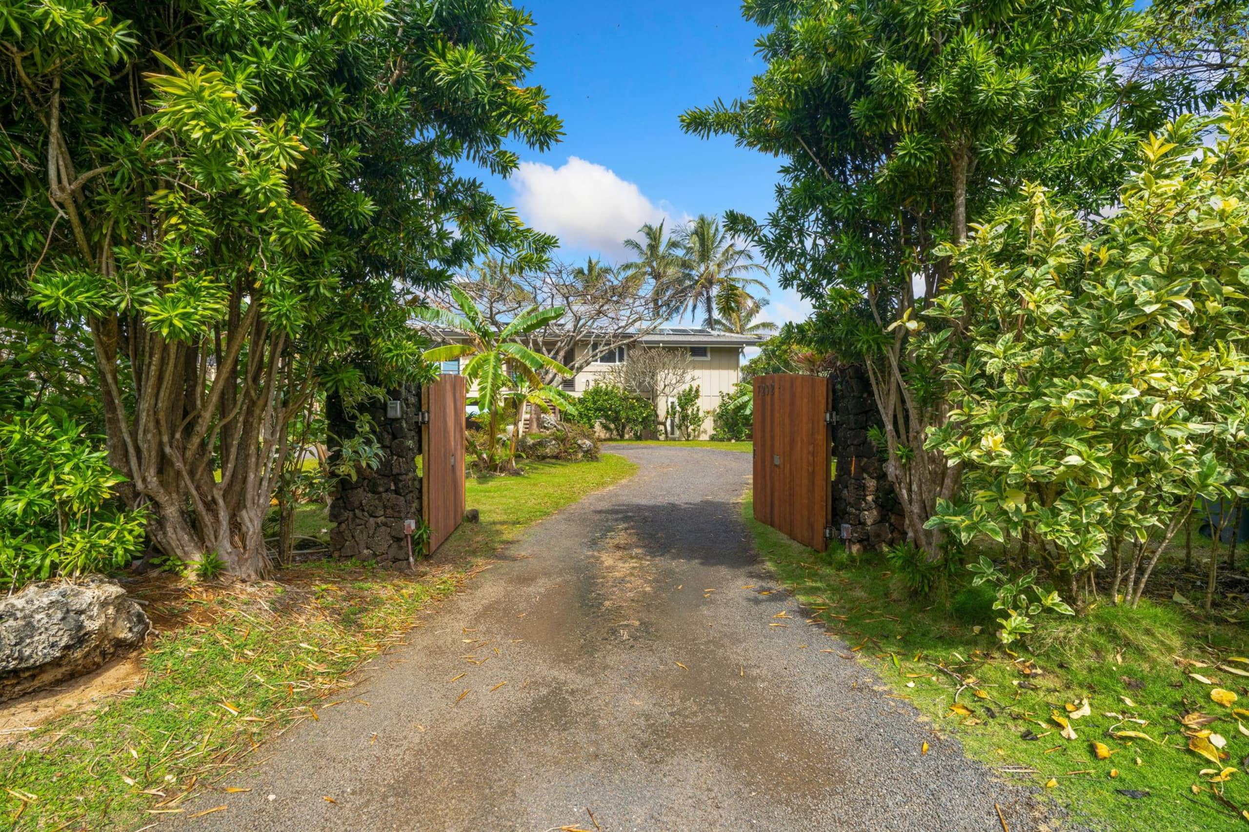 Home in Wainiha · ★4.88 · 4 bedrooms · 5 beds · 4 baths - Photo 51