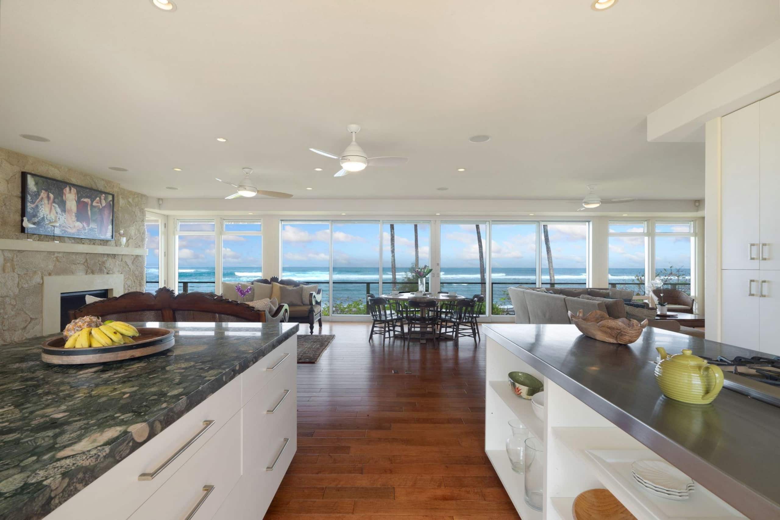 Home in Wainiha · ★4.88 · 4 bedrooms · 5 beds · 4 baths - Photo 15