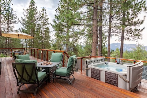 Successful Airbnb property: Remodeled Chalet ,Hot Tub ,Close to Slopes in Big Bear City