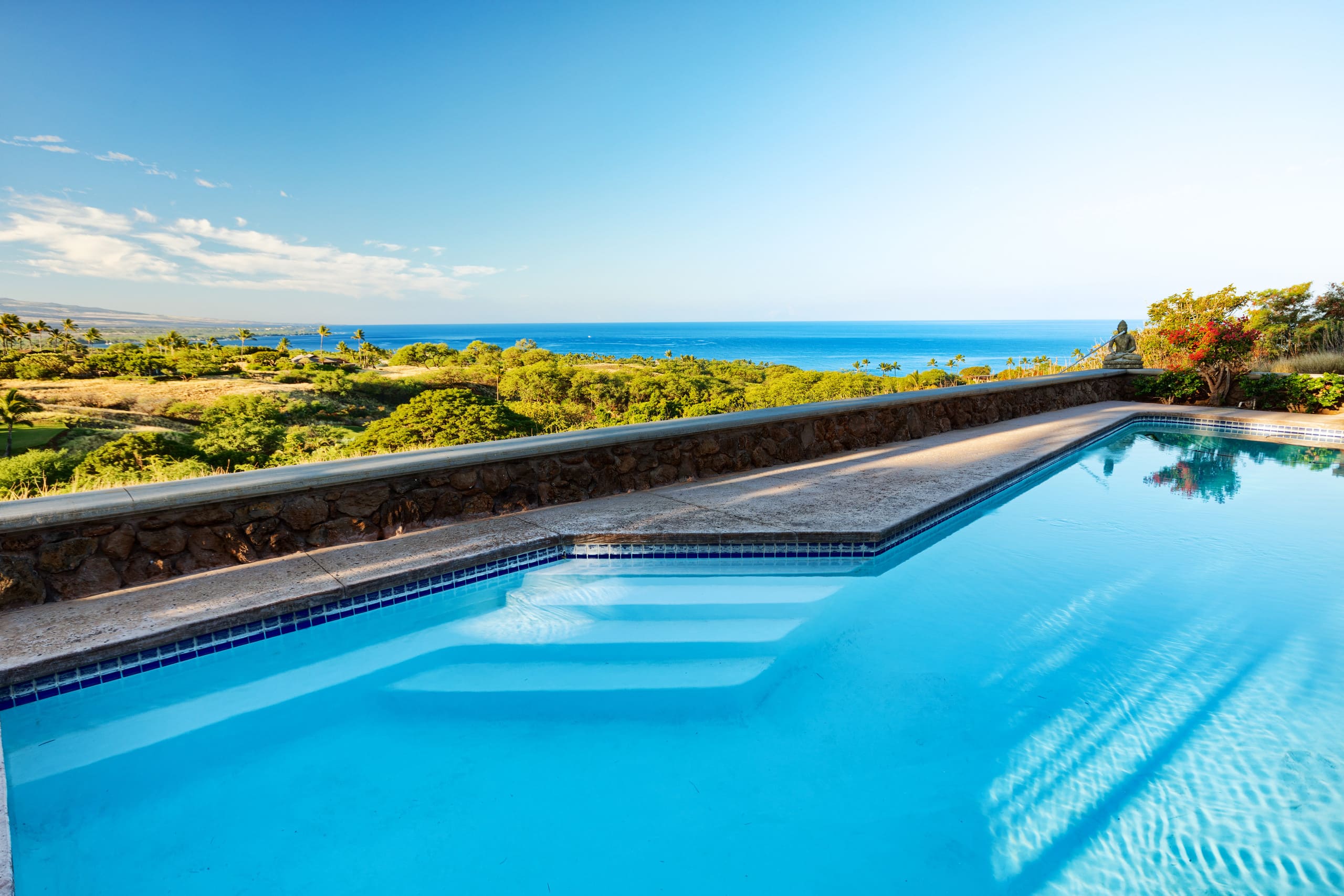 Home in Waimea · ★5.0 · 3 bedrooms · 6 beds · 3 baths - Image 1