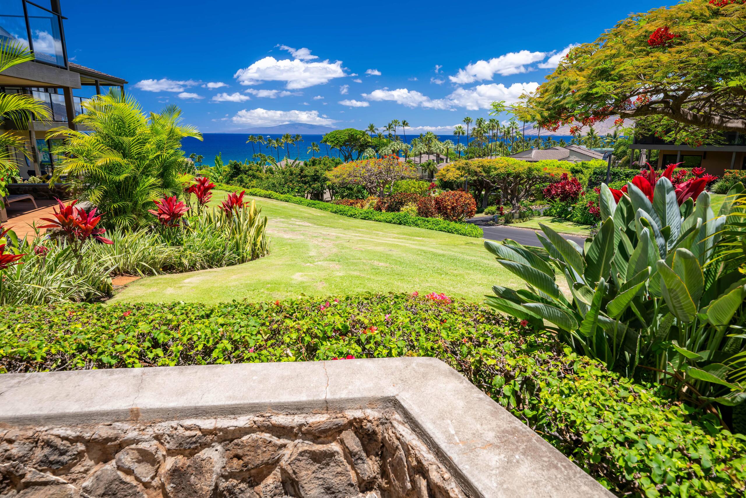 Condo in Kihei · ★4.89 · 2 bedrooms · 3 beds · 2 baths - Image 18