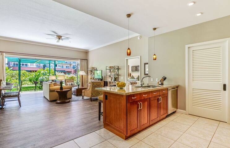 Maui Resort Rentals: Konea 143 gallery image 4