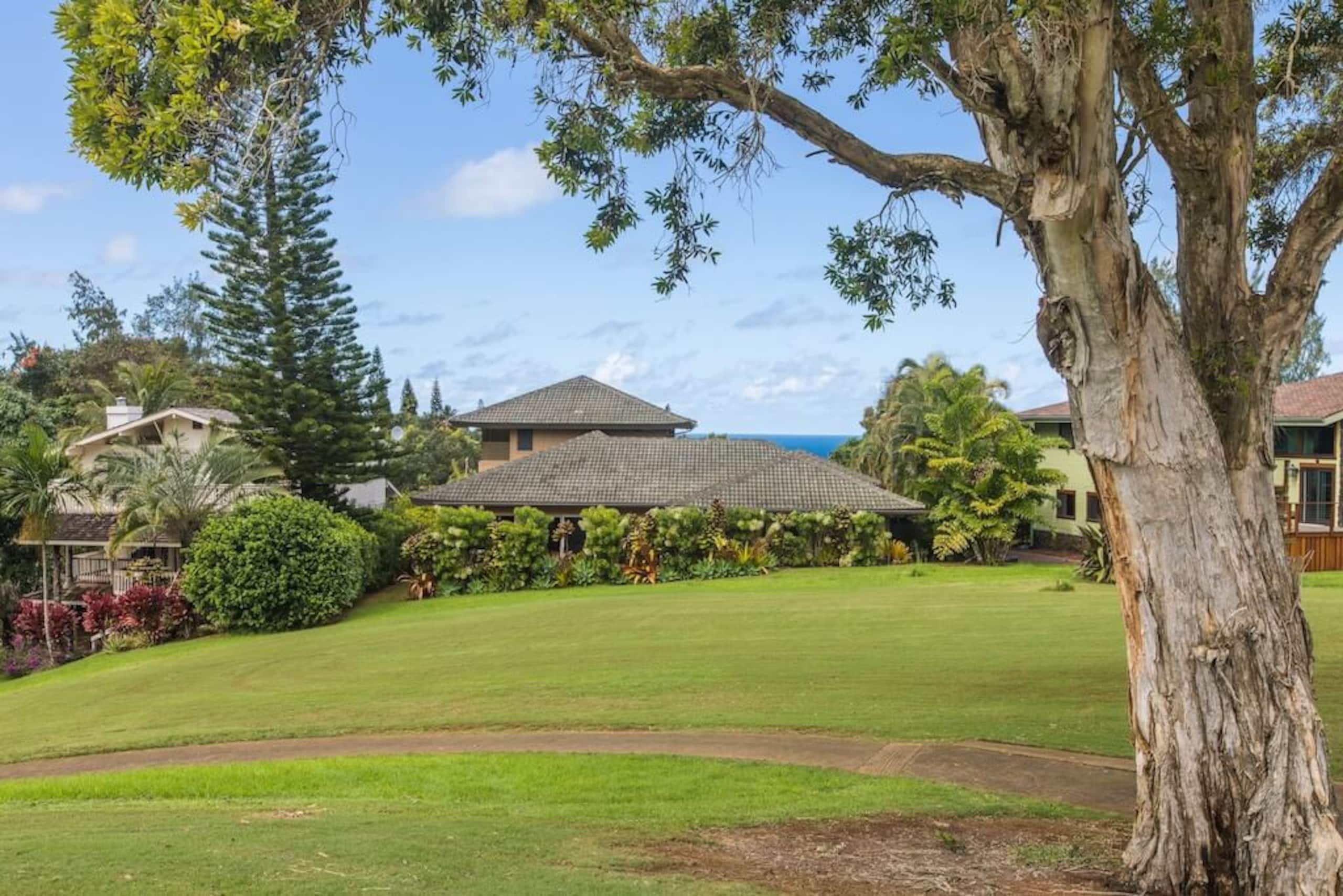 Home in Princeville · ★4.9 · 3 bedrooms · 3 beds · 3 baths - Image 31