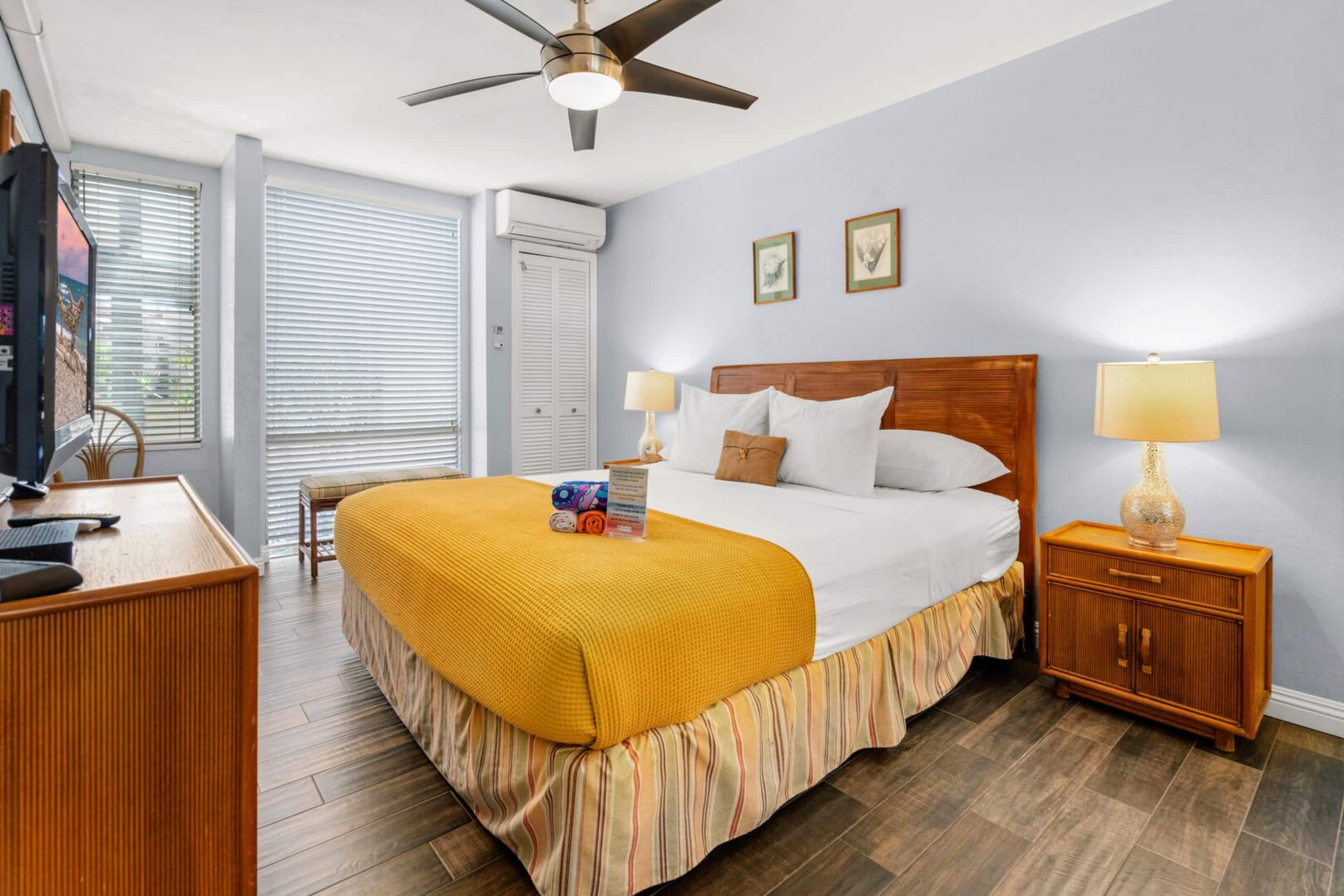 Condo in Kihei · ★4.73 · 1 bedroom · 3 beds · 1 bath - Image 15