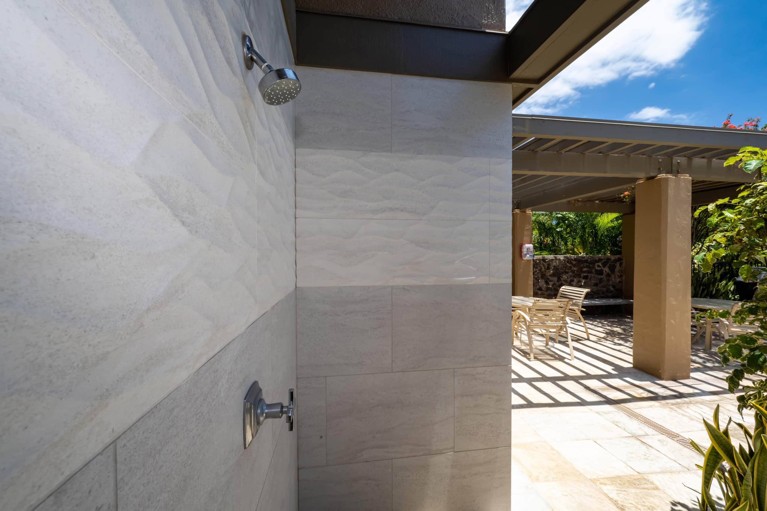 Condo in Kihei · ★4.94 · 2 bedrooms · 4 beds · 2 baths - Image 73