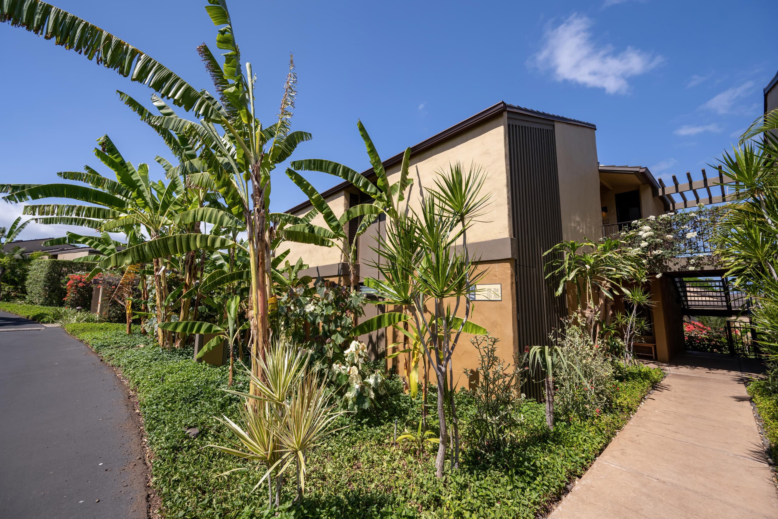 Condo in Kihei · ★4.94 · 2 bedrooms · 4 beds · 2 baths - Image 49