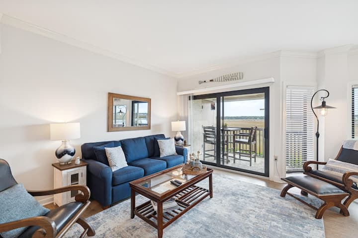 Fabulous Water Views, Pet Friendly 1 Bedroom - Hilton Head Island, SC