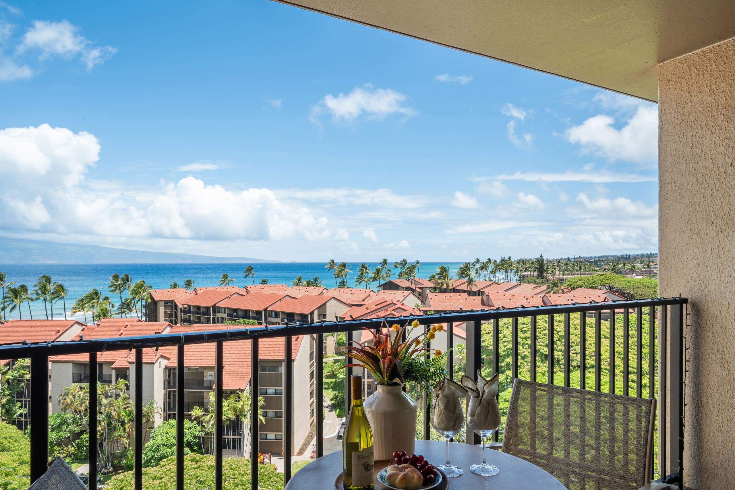 Condo in Lahaina · ★4.81 · 1 bedroom · 1 bed · 1 bath - Image 9