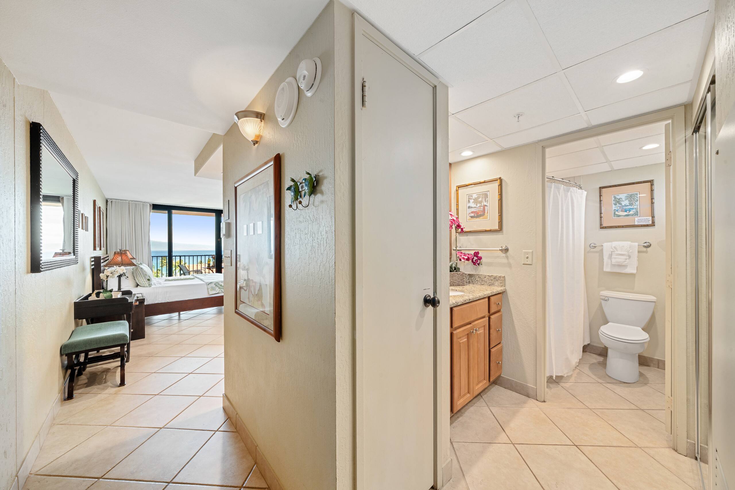 Condo in Lahaina · ★4.81 · 1 bedroom · 1 bed · 1 bath - Image 22
