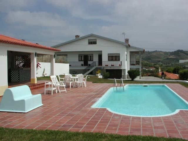 Poolvilla Arlindo – West Coast