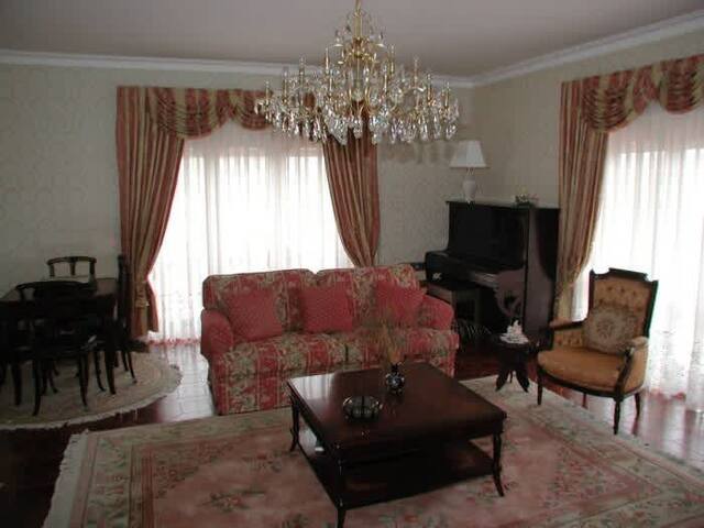 Poolvilla Arlindo – West Coast gallery image 4