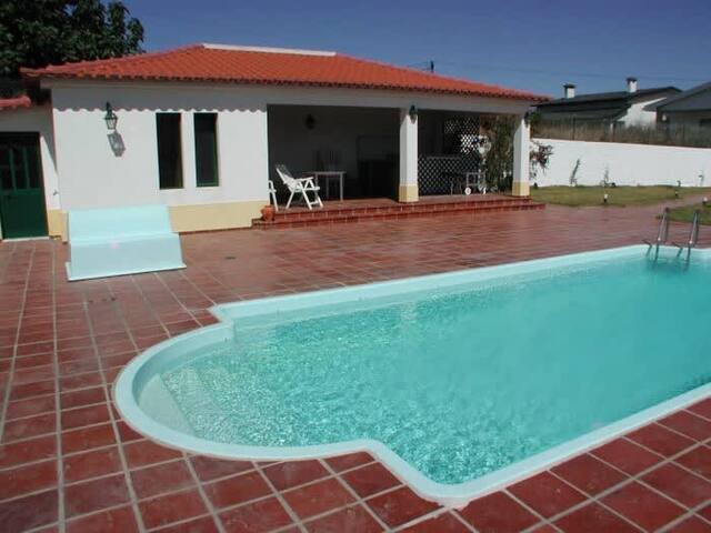 Poolvilla Arlindo – West Coast gallery image 3