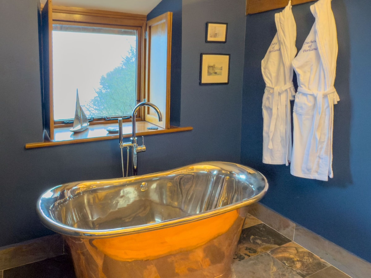Luxury boathouse with breathtaking lake views - Houses for Luxury boathouse with breathtaking lake views - Houses for