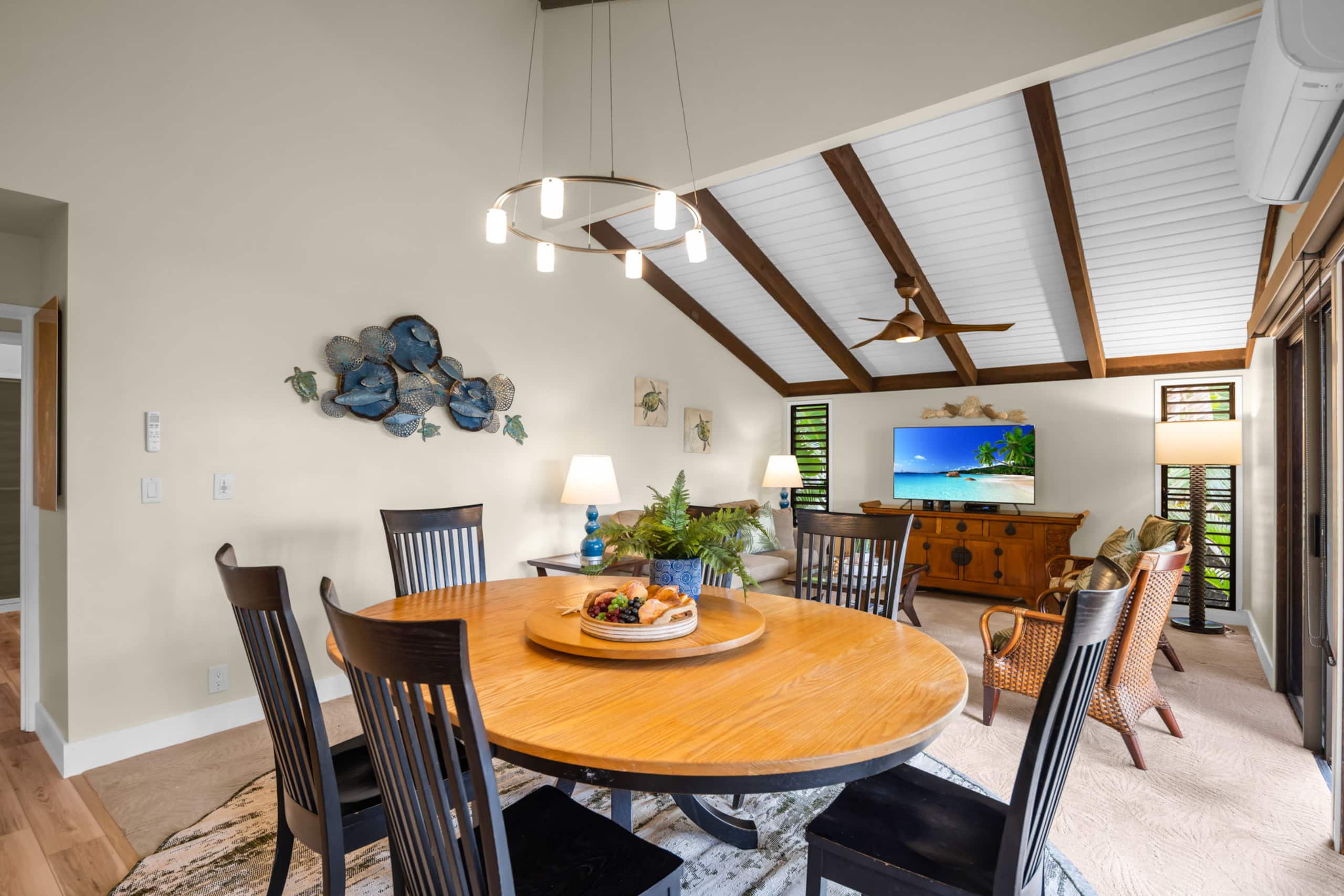 Condo in Kihei · ★4.38 · 2 bedrooms · 4 beds · 2 baths - Image 13