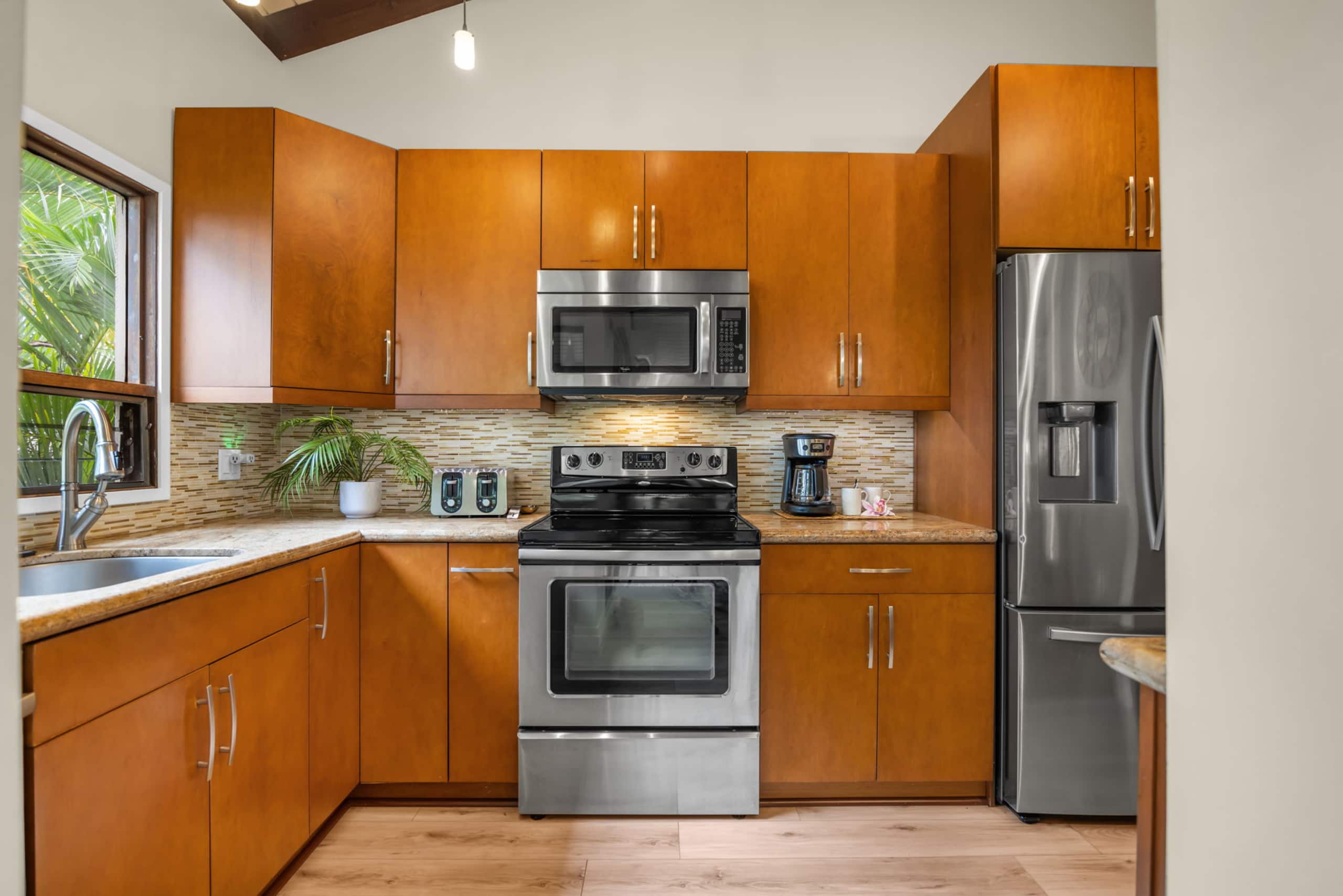 Condo in Kihei · ★4.38 · 2 bedrooms · 4 beds · 2 baths - Image 6
