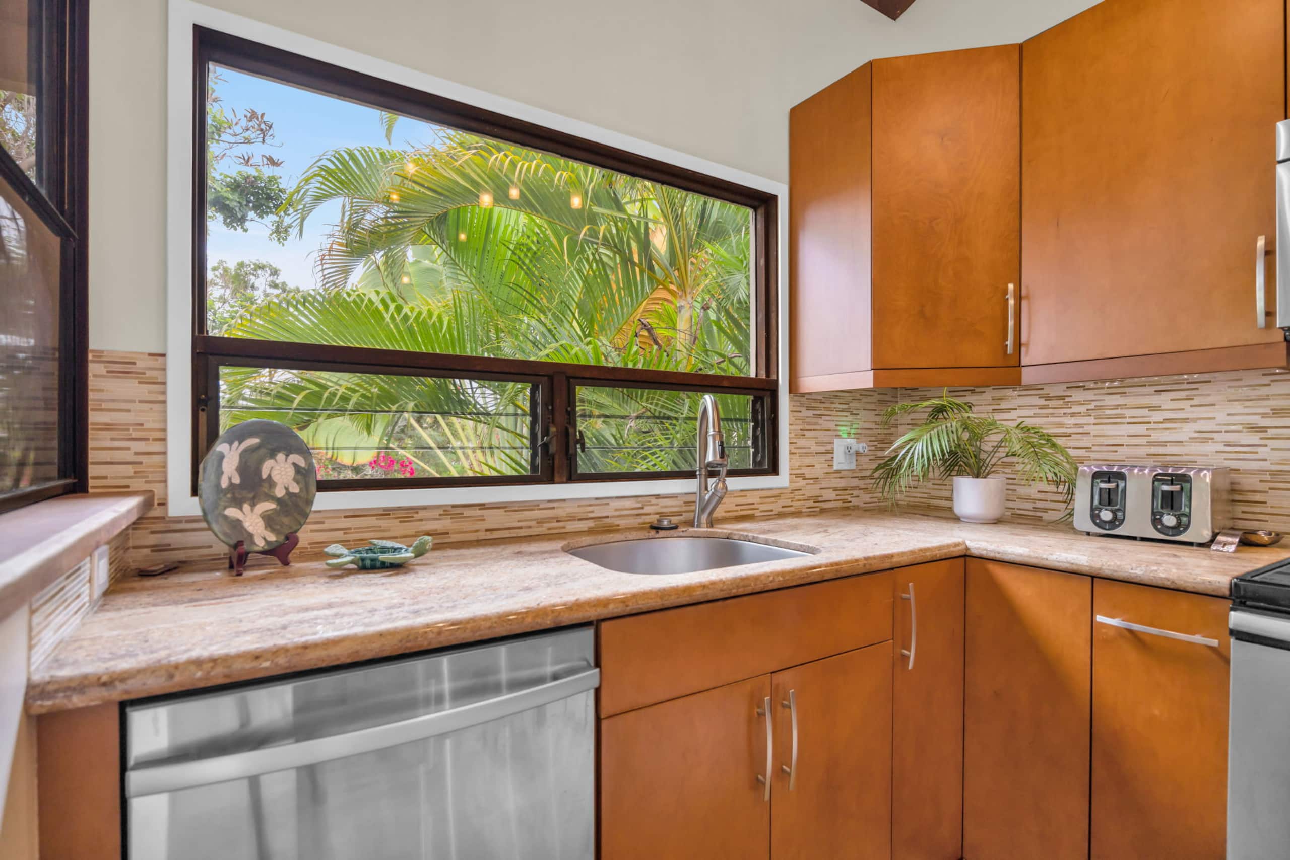 Condo in Kihei · ★4.38 · 2 bedrooms · 4 beds · 2 baths - Image 11
