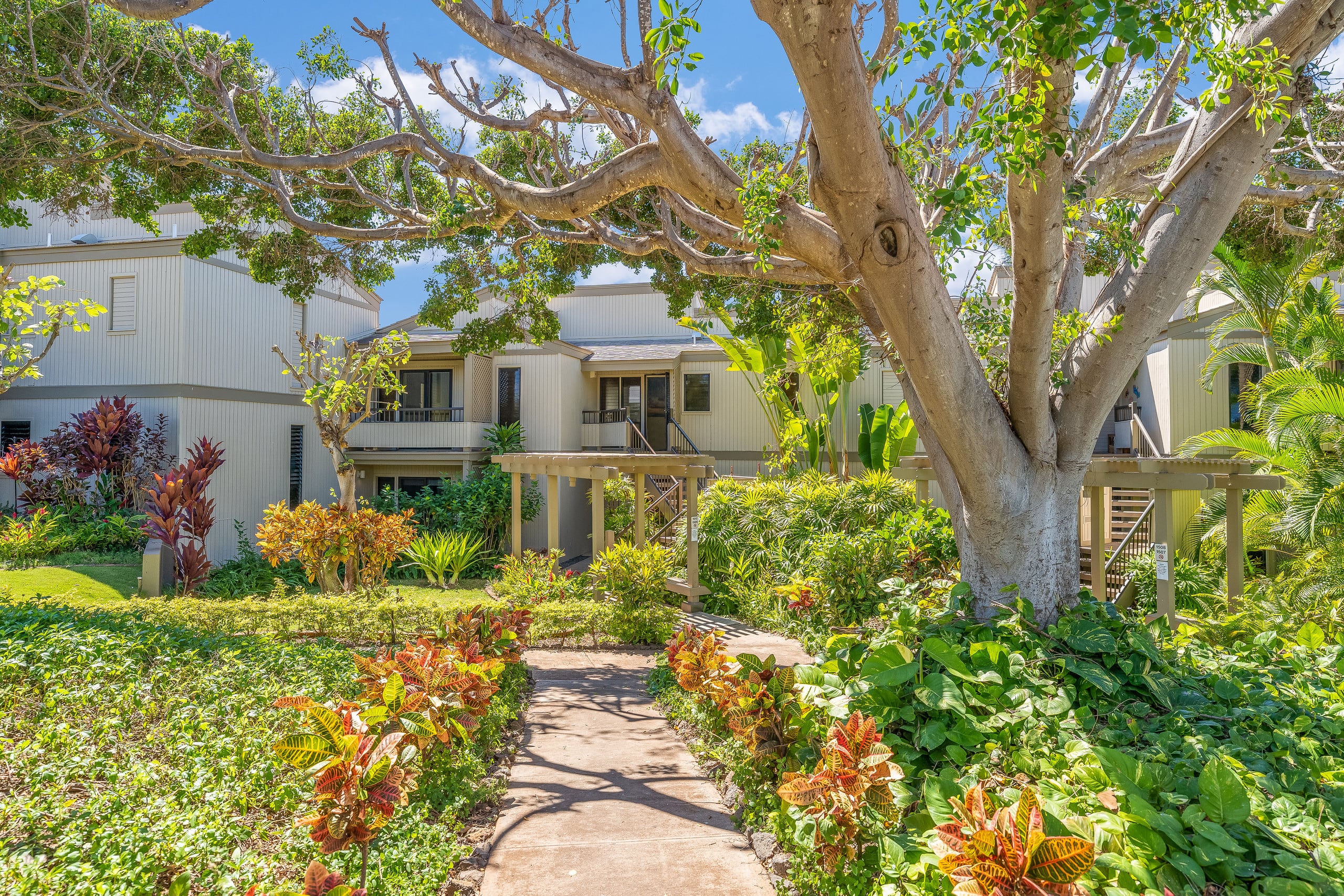 Condo in Kihei · ★4.38 · 2 bedrooms · 4 beds · 2 baths - Image 32
