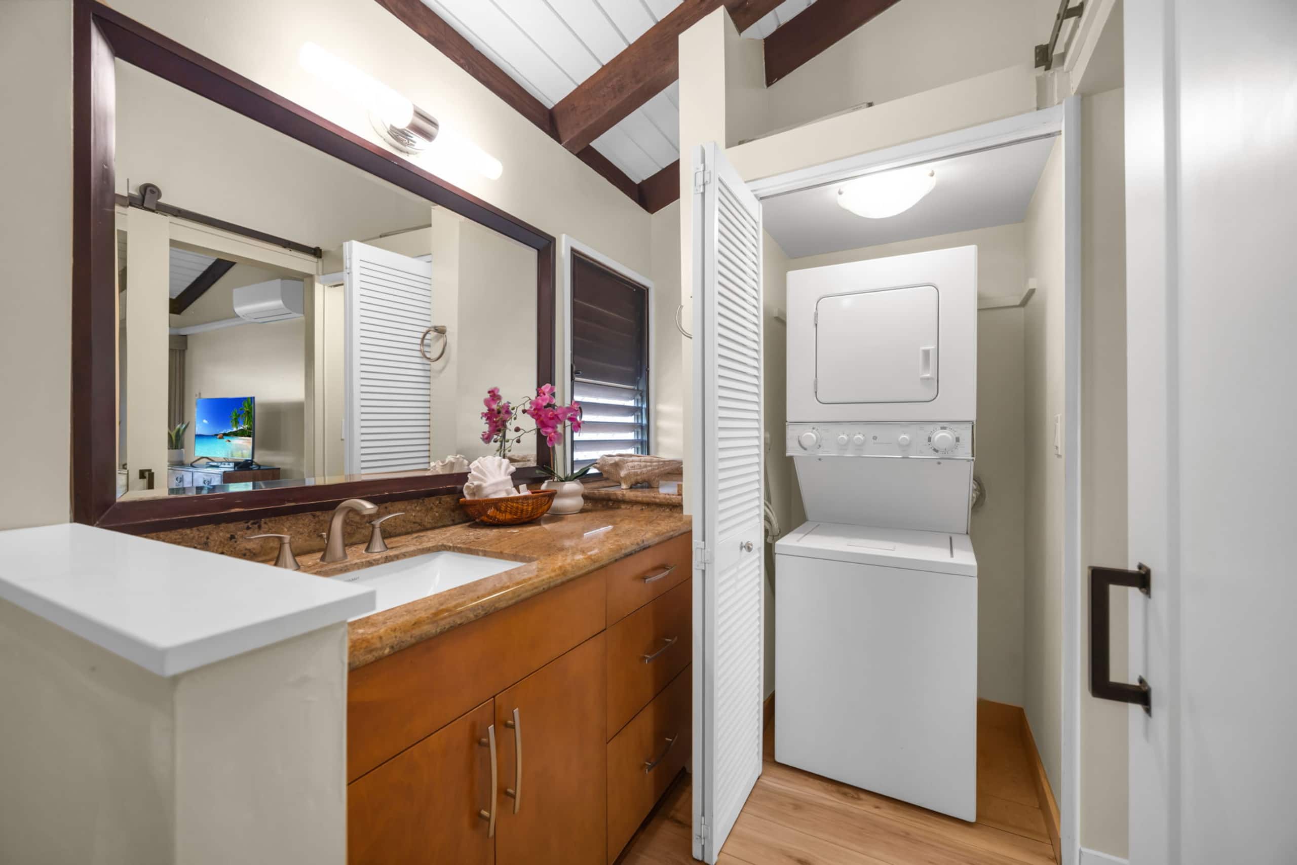 Condo in Kihei · ★4.38 · 2 bedrooms · 4 beds · 2 baths - Image 24